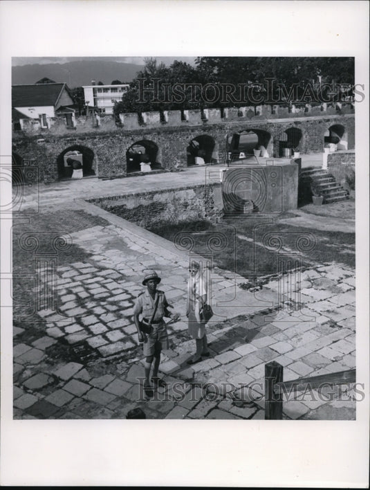 Press Photo Fort Kingston, Jamaica - cvp84439 - Historic Images