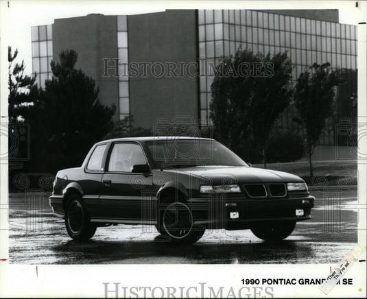 1990 Press Photo The 1990 Pontiac Grand Am SE - cvp85577 - Historic Images