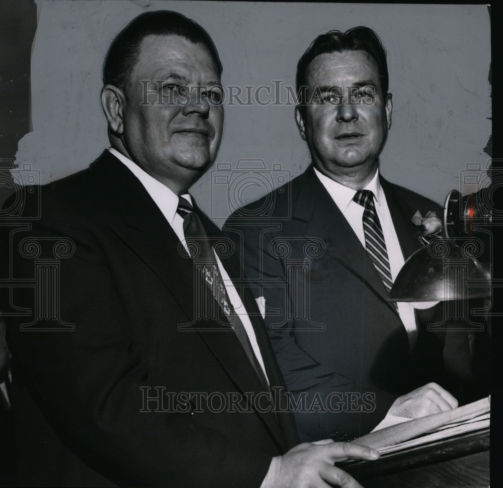 1954 Press Photo Congressman George H. Bender with James A. Rhodes in Ohio. - Historic Images