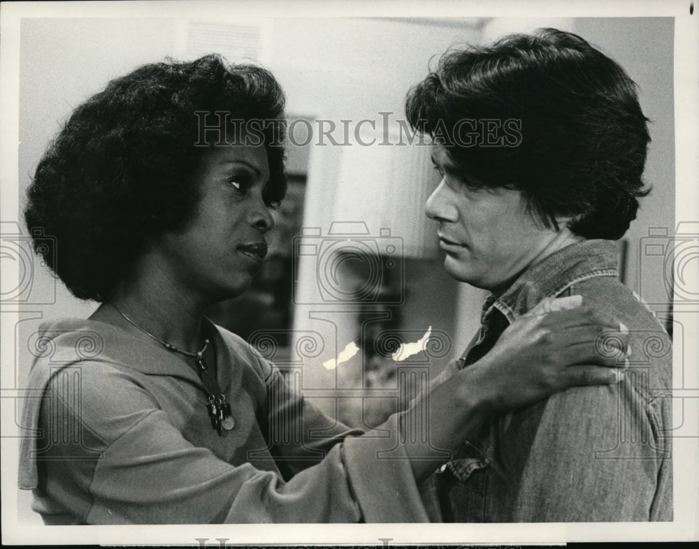 1978 Press Photo Berlinda Tolbert, Jay Hammer star in &quot;The Jeffersons&quot;-Historic Images