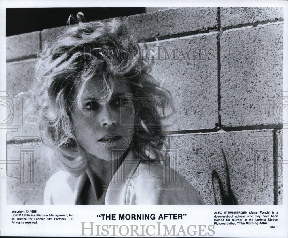 1986, Jane Fonda as Alex Sternbergen in the movie The Morning After - Historic Images