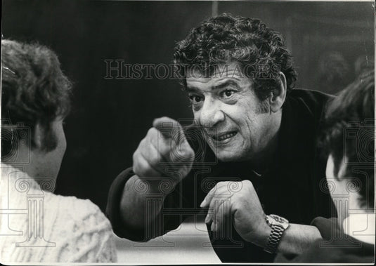 1978 Press Photo An american professor John Rassias teaches language - cvp87045 - Historic Images