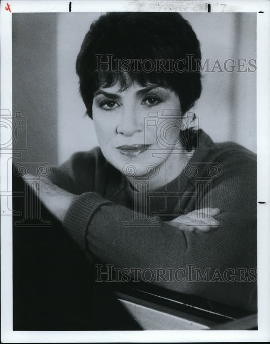 1987, Eunice Podis, Pianist - cvp87187 - Historic Images