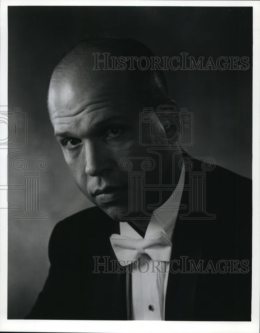 1994 Press Photo James Mismas, Baritone Choral director - cvp87360- Historic Images