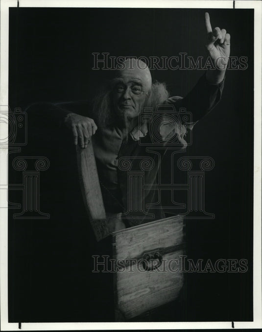 1982 John Price Jr. - Historic Images