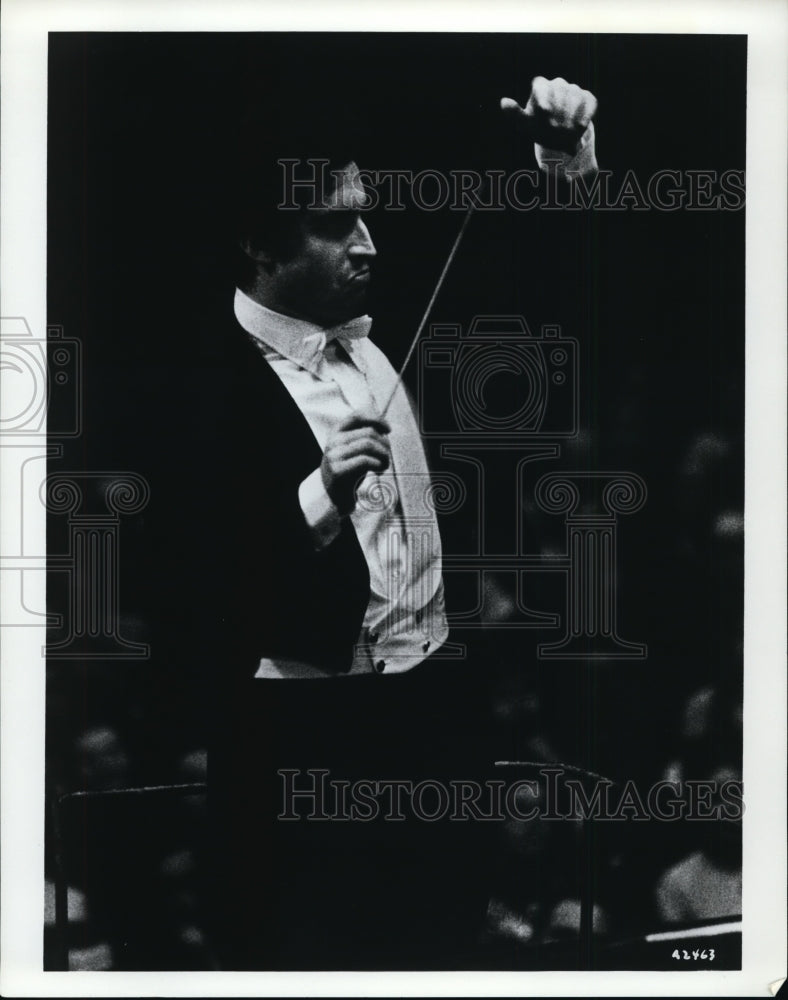 1973, Ricardo Muti, conductor - cvp87822 - Historic Images