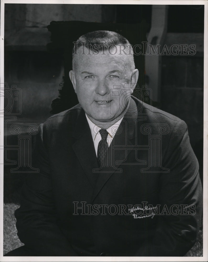 1963 Press Photo WRU Coach William Riordan - cvp88068 - Historic Images