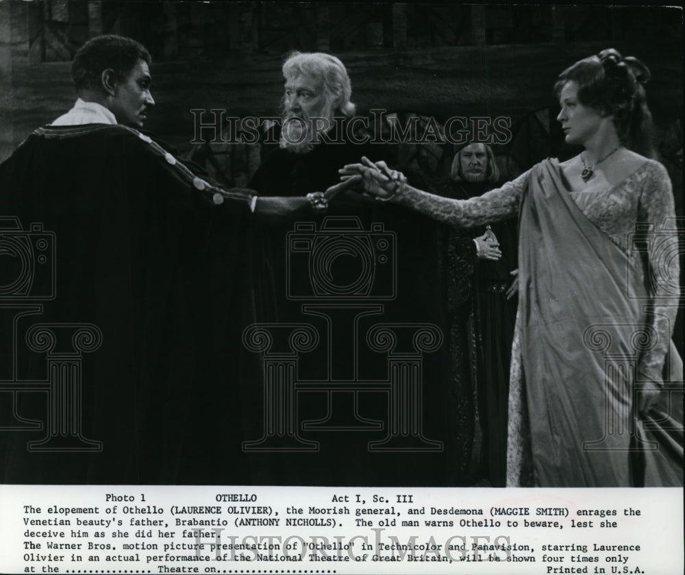 1966, Laurence Olivier, Anthony Nicholls, Maggie Smith-Othello - Historic Images