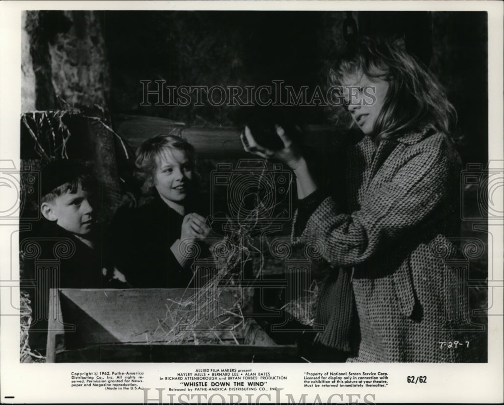 1962 Press Photo Hayley Mills in Whistle Down the Wind. - cvp88234- Historic Images