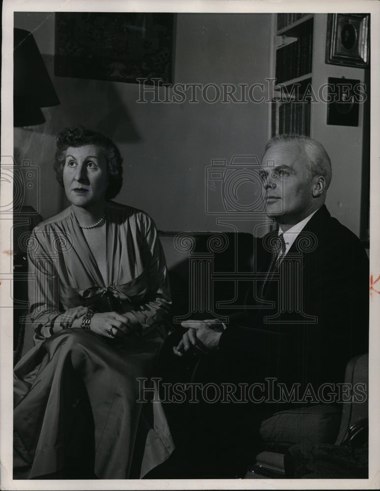 1953, Mr. and Mrs. C. Rose - cvp89184 - Historic Images