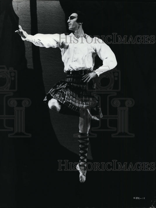 1978, Hazaros Surmeyan in La Sylphide. - cvp89517 - Historic Images