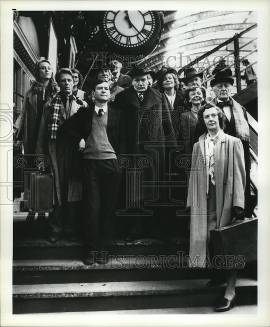 1983, The Dresser-Tom Courtenay, Albert Finney - cvp89799 - Historic Images