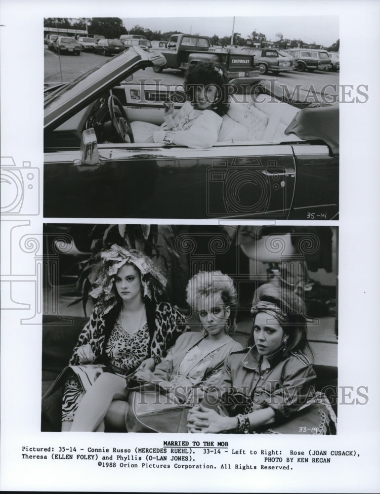 1989, Mercedes Ruehl and her co-stars in the movie Married to the Mob - Historic Images