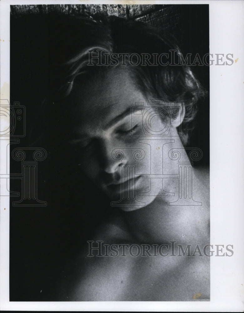 Press Photo Gilles Kohler in "The Marvelous Visit" - cvp89836 - Historic Images