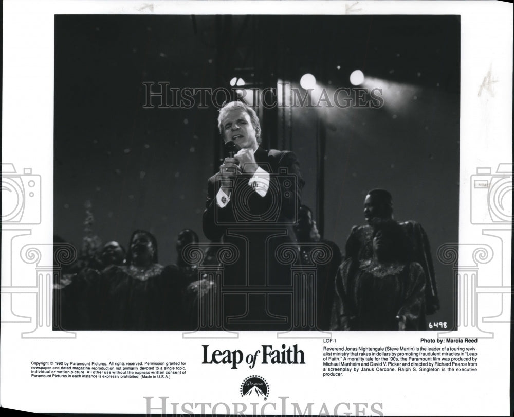 1992, Steve Martin in Leap of Faith. - cvp90677 - Historic Images