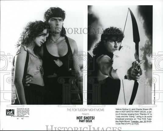 1996, Hot Shots-Valeria Golina and Charlie Sheen - cvp90780 - Historic Images
