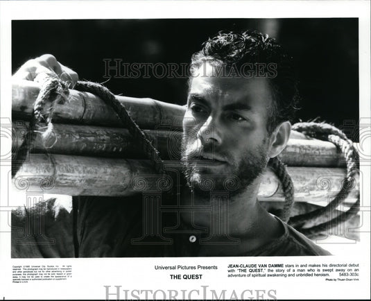 1996 Press Photo Jean-Claude Van Damme in The Quest. - cvp91420 - Historic Images