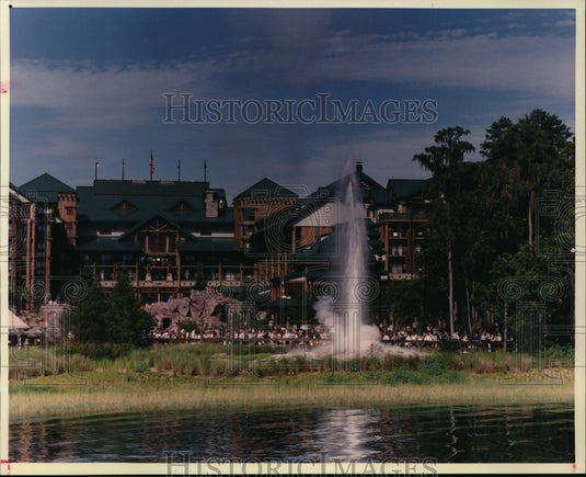1995, Disney's Wilderness Lodge Fire Rock Geyser at Walt Disney World - Historic Images