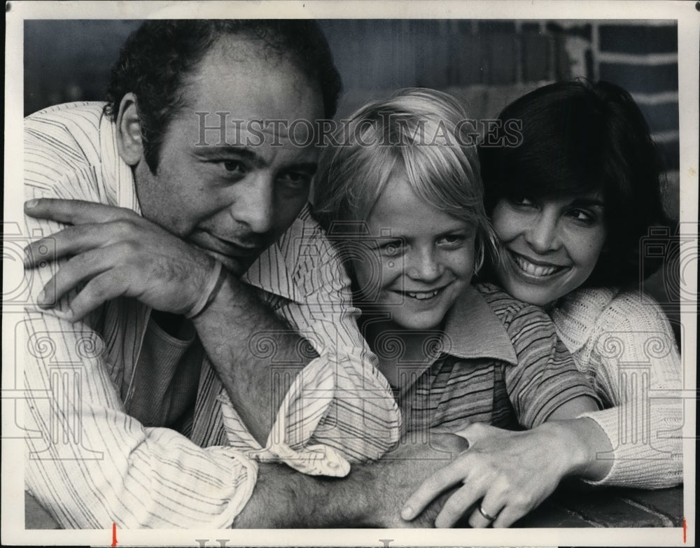 1978, Burt Young and Talia Shire in Daddy I Don't Like It Like This. - Historic Images