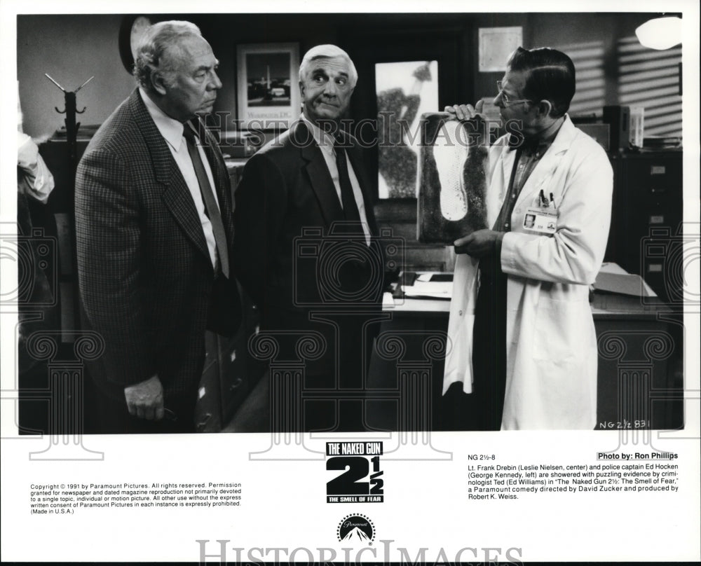 1992, The Naked Gun 2 1/2:The Smell of Fear-Leslie Nielsen, Kennedy - Historic Images