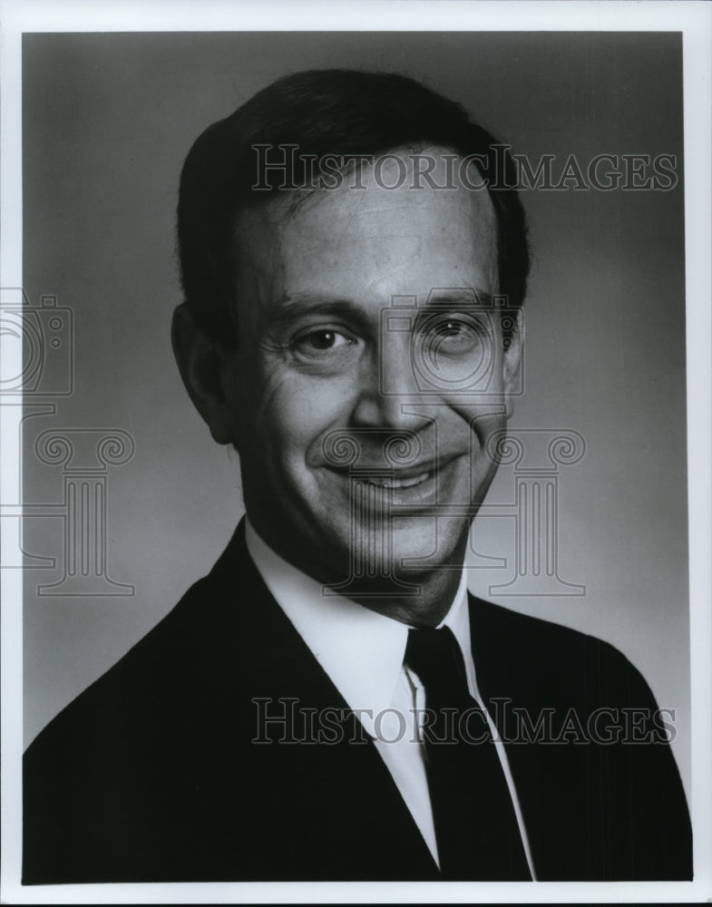 Press Photo Jim Miller, Vice President of Showtime. - cvp91659 - Historic Images