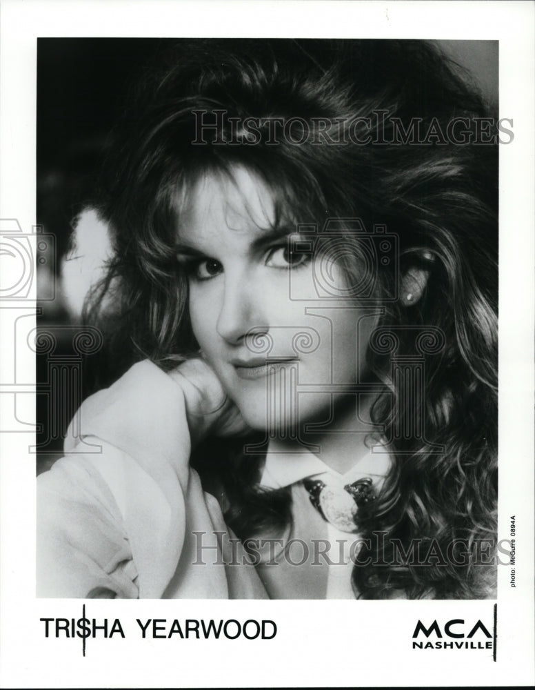 1994, Trisha Yearwood, country singer - cvp92338 - Historic Images