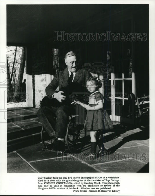 1995 Press Photo Franklin D Roosevelt with his caretaker's granddaughter - Historic Images