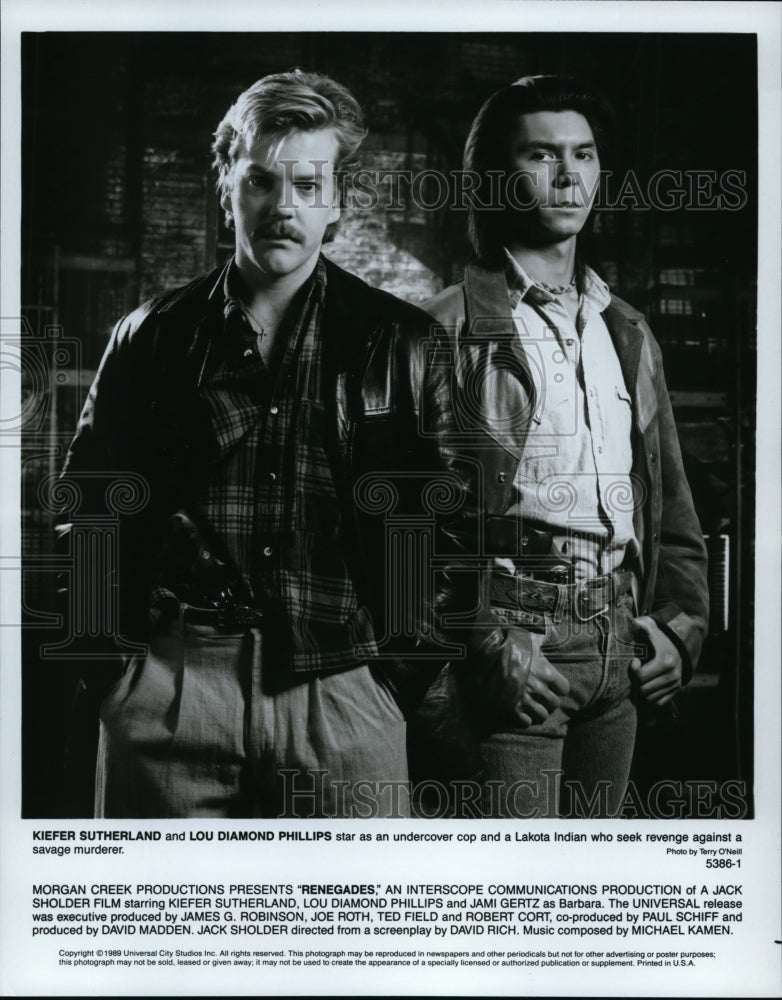 1990 Press Photo Kiefer Sutherland and Lou Diamond Phillips-Renegades movie - Historic Images