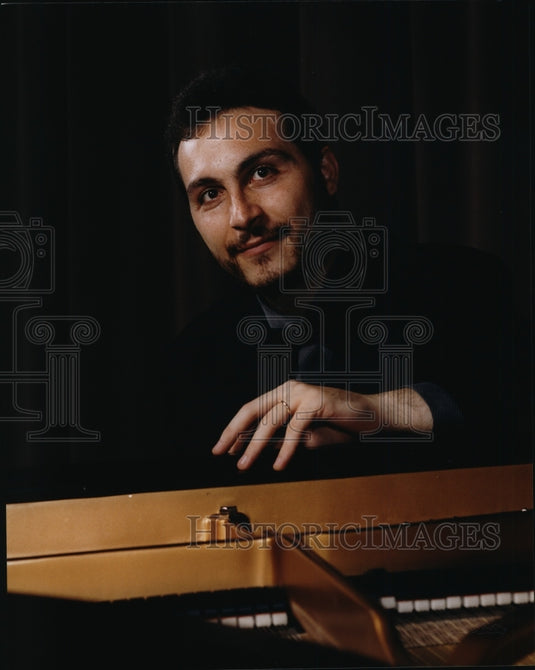 Press Photo Antonio Pompa Baldi-1999 First Price winner - cvp93863- Historic Images