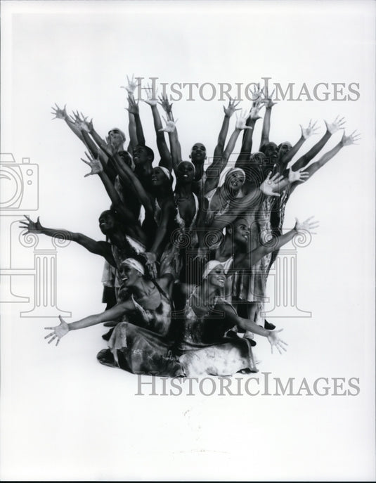 Press Photo Alvin Ailey American Dance Theater - cvp94186 - Historic Images