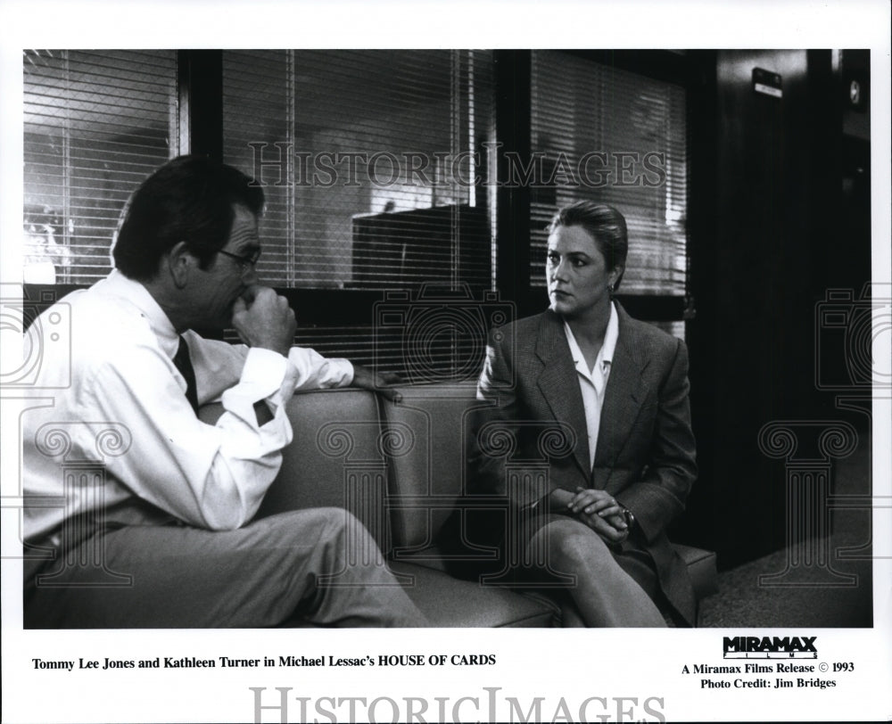 1993 Press Photo Tommy Lee Jones and Kathleen Turner in House of Cards. - Historic Images