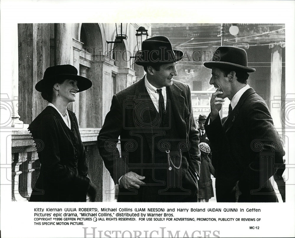 1996 Press Photo Julia Roberts, Liam Neeson and Aidan Quinn in Michael Collins. - Historic Images