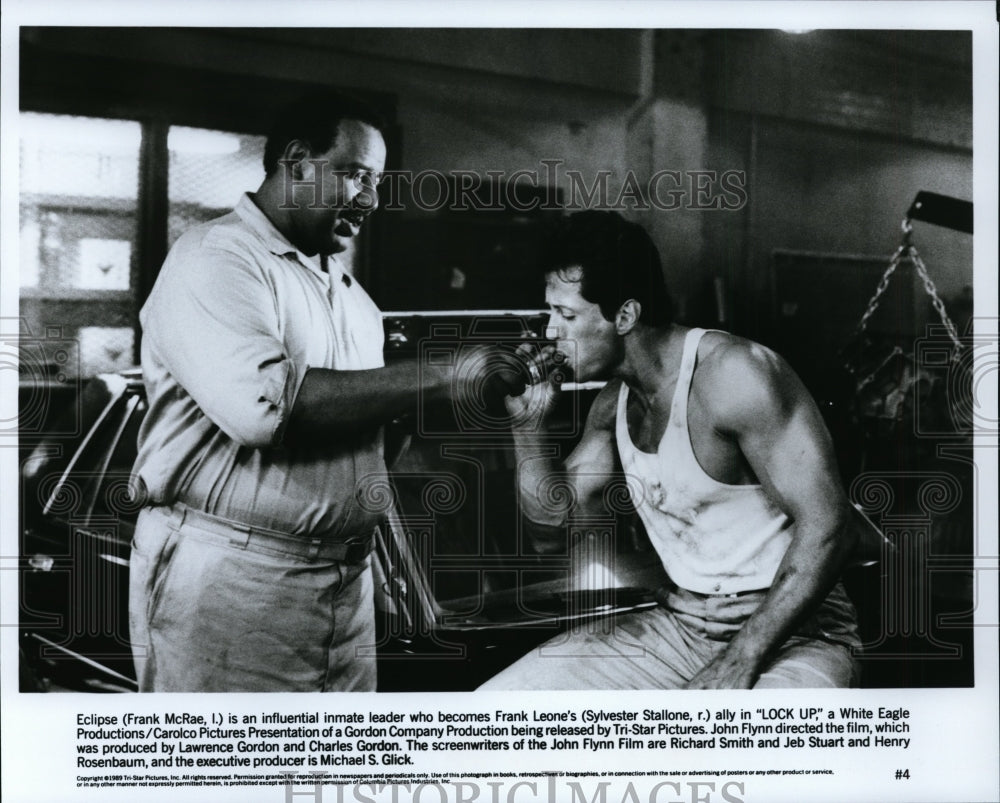 1990 Press Photo Lock Up-Frank McRae ans Sylvester Stallone - cvp94834 - Historic Images