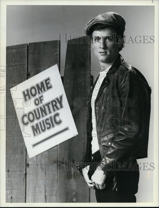 Press Photo Greg Webb-Rome Hawley in Boone, Mondays on NBC TV - cvp95034 - Historic Images