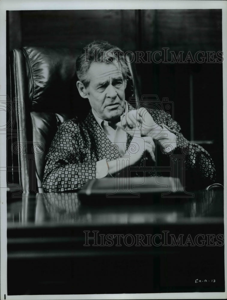 1973 Press Photo Robert Ryan in Executive Action. - cvp95762-Historic Images