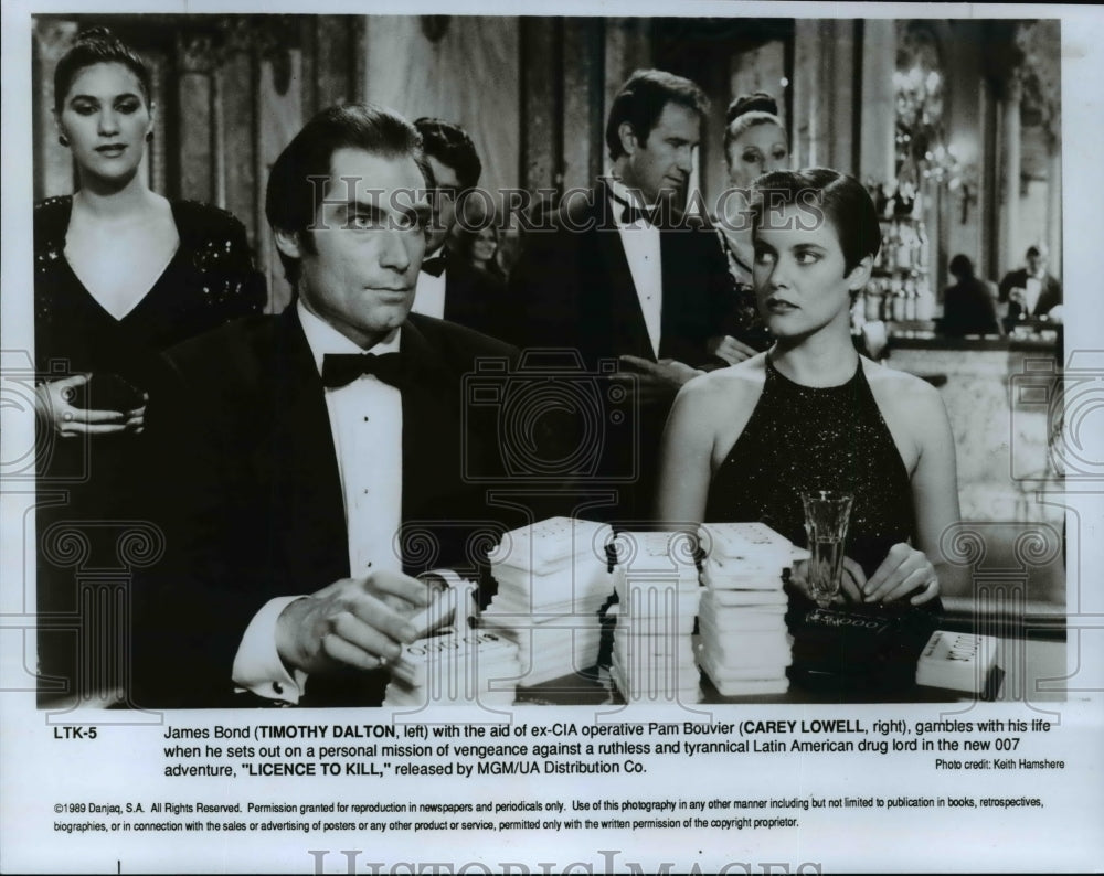 1989 Press Photo Timothy Dalton and Carey Lowell-License To Kill - cvp95998- Historic Images