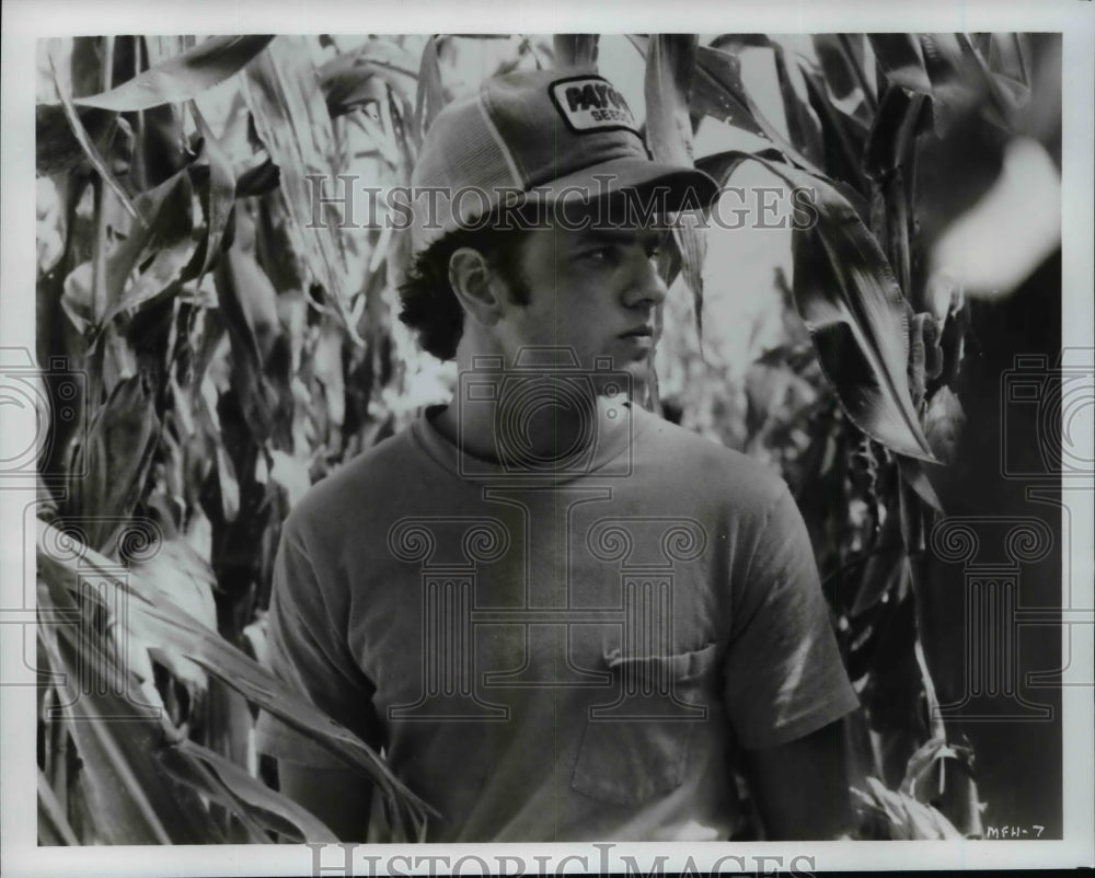 1989, Kevin Anderson in Miles From Home. - cvp96034 - Historic Images