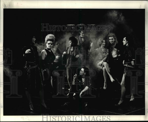 1985 Press Photo Erick McCormack and the cast of Measure by Measure ...