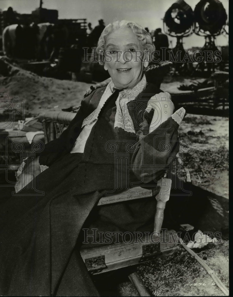 1939, May Robson on location for The Texans. - cvp96523 - Historic Images