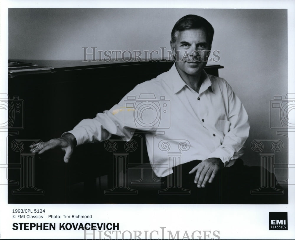 1993 Press Photo Stephen Kovacevich, Pianist - cvp96731