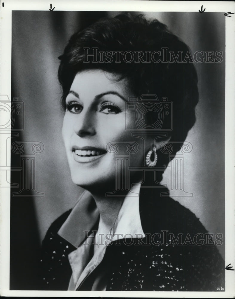 1982 Press Photo Roberta Peters, Coloratura Soprano - cvp97017 - Historic Images