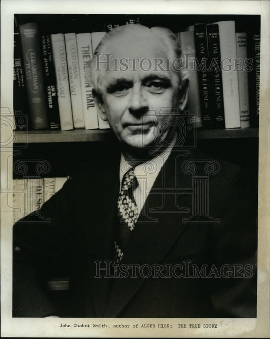 1976 John Chabot Smith, author of ALGER HISS: THE TRUE STORY - Historic Images