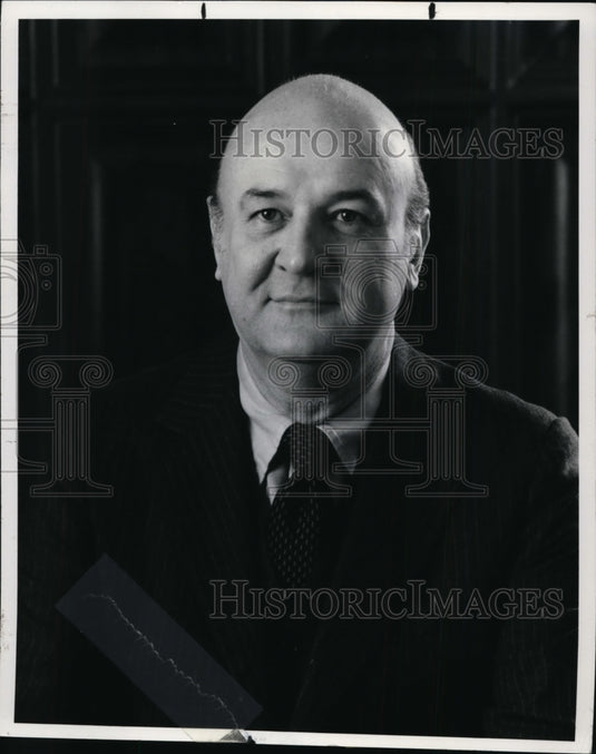1982 James Stover - Historic Images