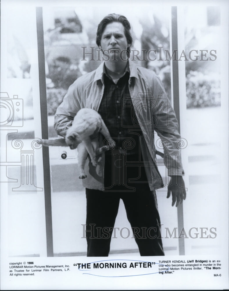 1986 Press Photo Jeff Bridges in The Morning After. - cvp97637 - Historic Images
