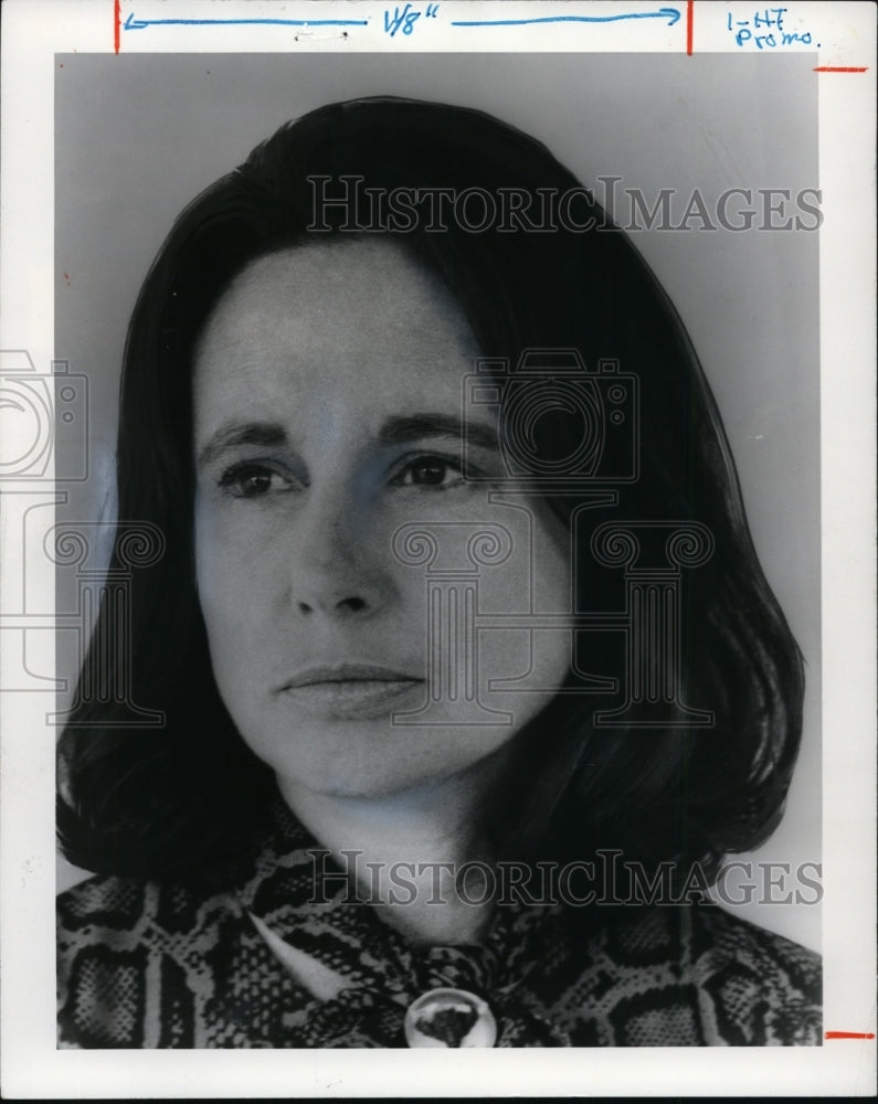 1976, Mrs. Thomas Vain - cvp97771 - Historic Images