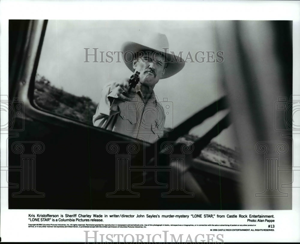 1996 Press Photo Kris Kristofferson in Lone Star. - cvp99426 - Historic Images