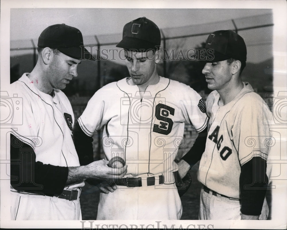 1949 Press Photo Chicago White Sox Pitcher Floyd Bevens Randy Gumpert-Historic Images