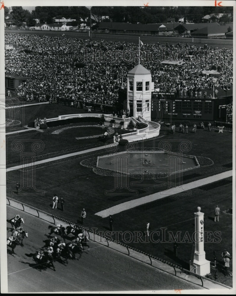 1977 Press Photo Churchill Downs Site of Kentucky Derby First Saturday of May - Historic Images