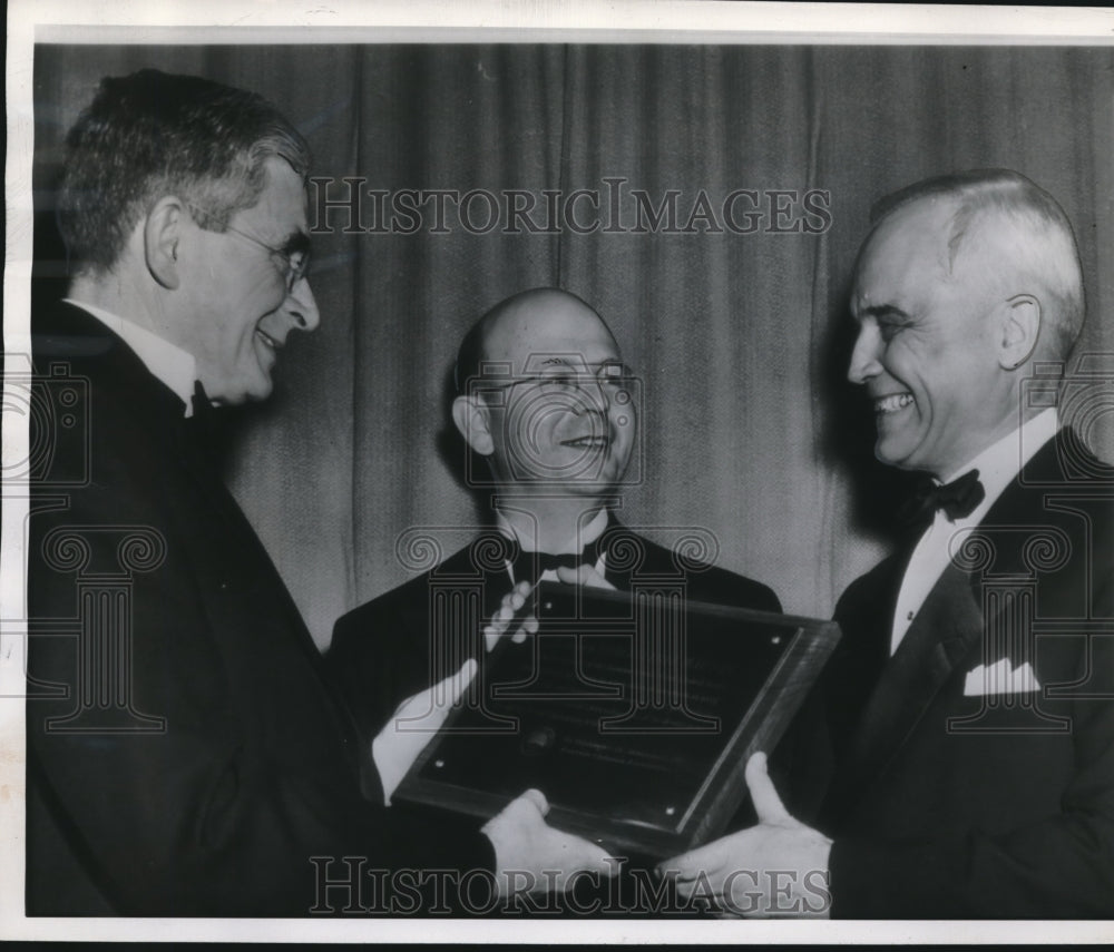 1945 Wire Photo Supreme Court Justice Harold H. Burton - cvw00023-Historic Images