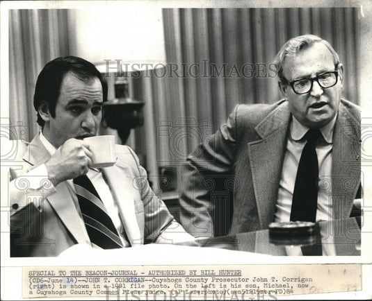 1985 Wire Photo The Cuyahoga County Prosecutor John T. Corrigan and son Michael - Historic Images